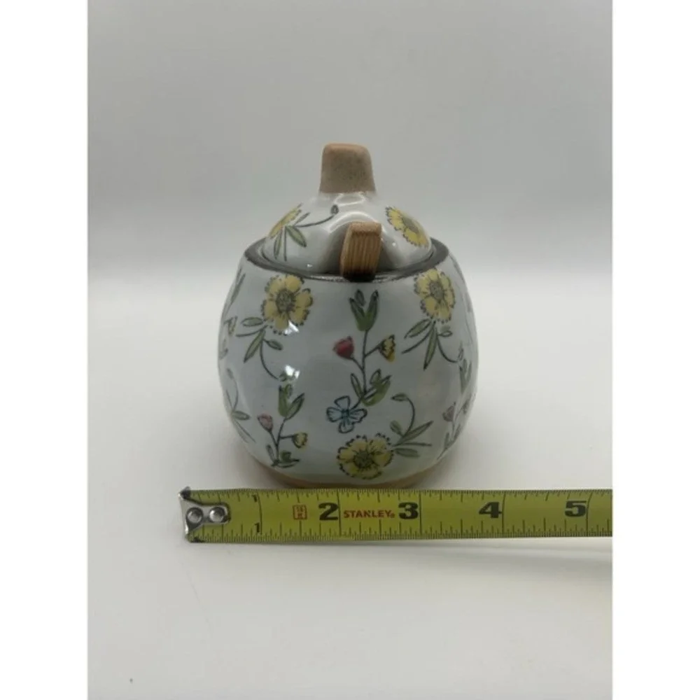 Creative Co-Op Hand Painted Spoon‎ & Lid Stoneware Sugar Pot Flower Design
